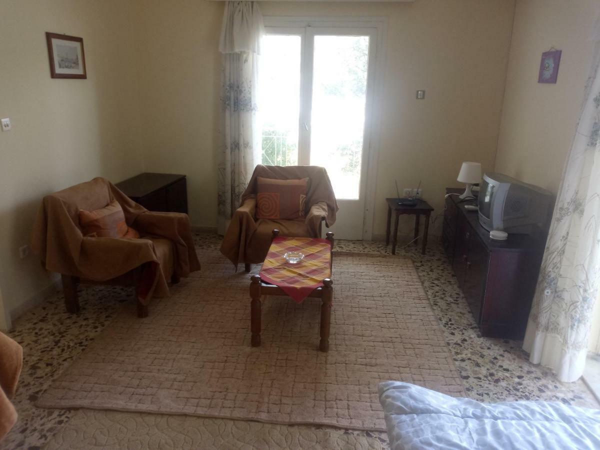 Vangelis House Near Athens Airport Artemida  Ngoại thất bức ảnh